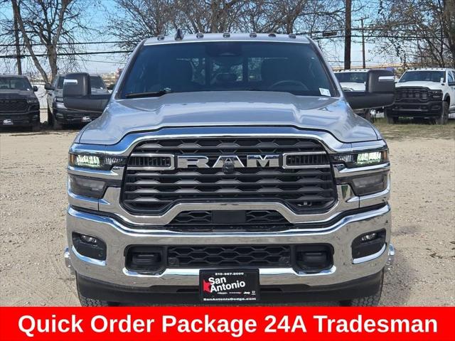 2026 RAM Ram 3500 RAM 3500 TRADESMAN CREW CAB 4X4 8 BOX