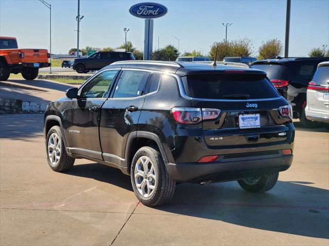 2026 Jeep Compass COMPASS LATITUDE 4X4