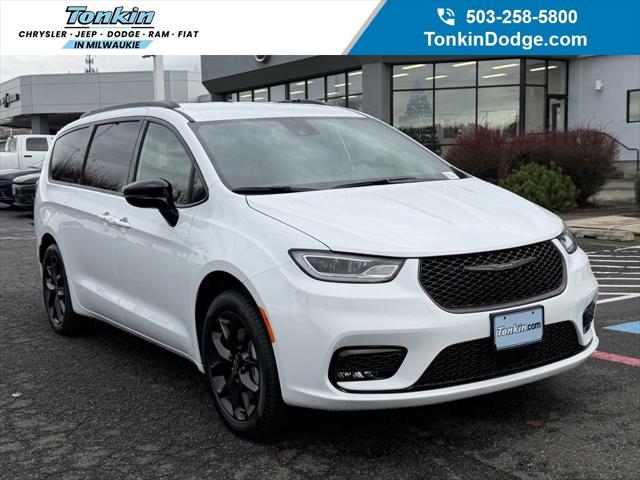 2026 Chrysler Pacifica PACIFICA SELECT AWD