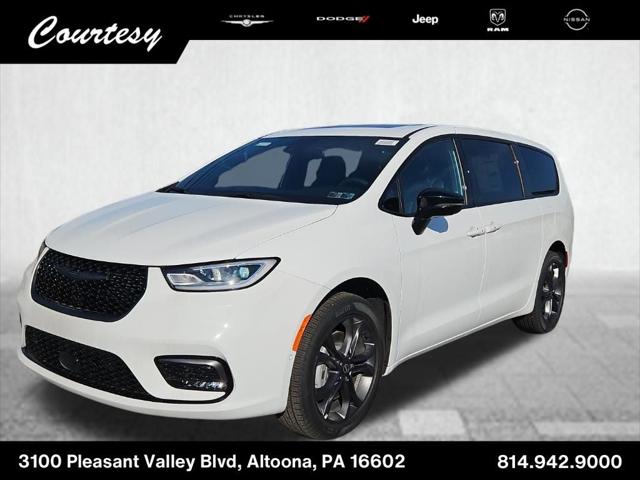 2026 Chrysler Pacifica Select AWD for sale in Altoona, PA