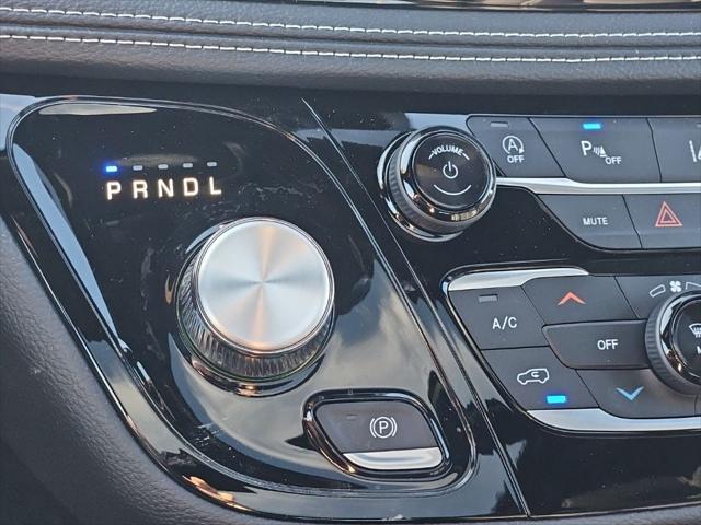2026 Chrysler Pacifica Select AWD