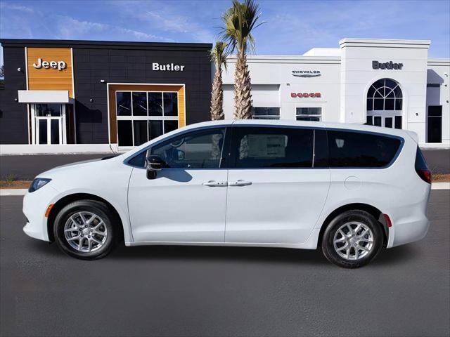 2026 Chrysler Voyager VOYAGER LX