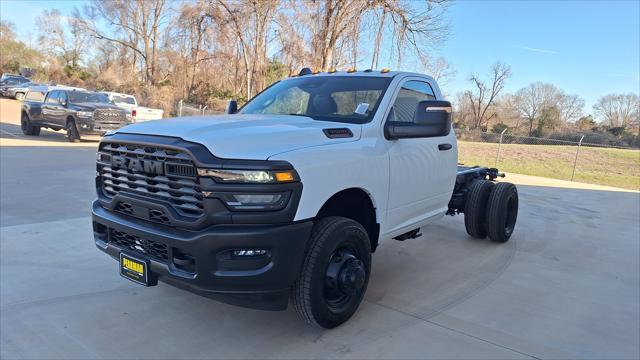 2026 RAM Ram 3500 Chassis Cab RAM 3500 TRADESMAN CHASSIS REGULAR CAB 4X4 60 CA