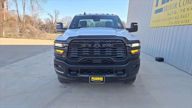 2026 RAM Ram 3500 Chassis Cab RAM 3500 TRADESMAN CHASSIS REGULAR CAB 4X4 60 CA