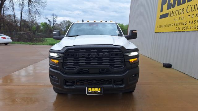 2026 RAM Ram 3500 Chassis Cab RAM 3500 TRADESMAN CHASSIS REGULAR CAB 4X4 60 CA