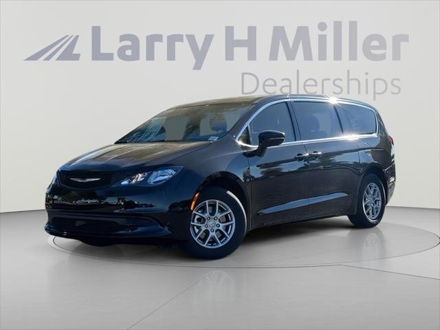 2026 Chrysler Voyager VOYAGER LX