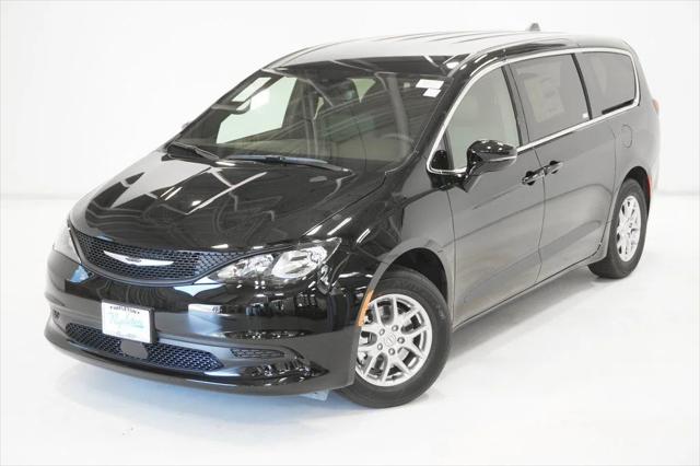 2026 Chrysler Voyager VOYAGER LX