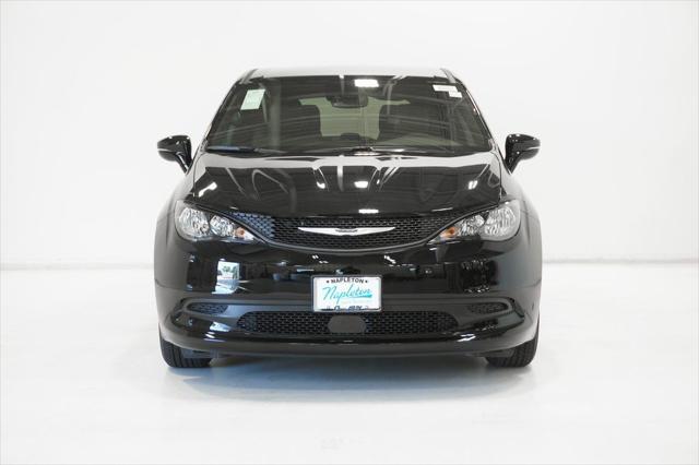 2026 Chrysler Voyager VOYAGER LX