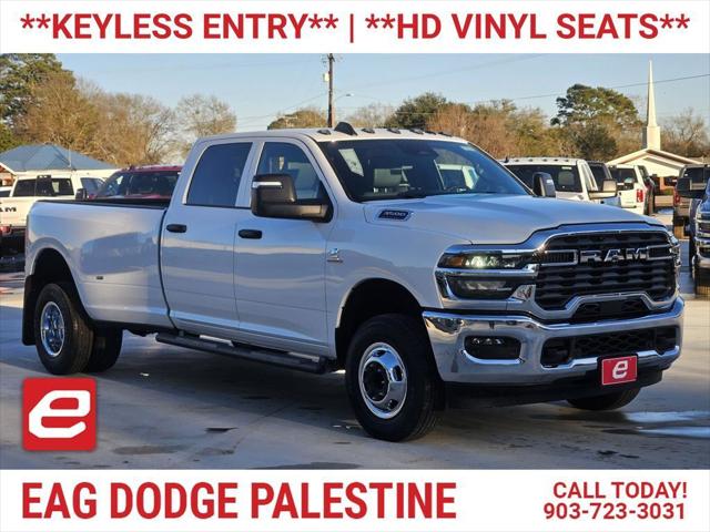 2026 RAM Ram 3500 RAM 3500 TRADESMAN CREW CAB 4X4 8 BOX