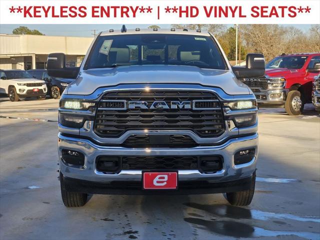 2026 RAM Ram 3500 RAM 3500 TRADESMAN CREW CAB 4X4 8 BOX