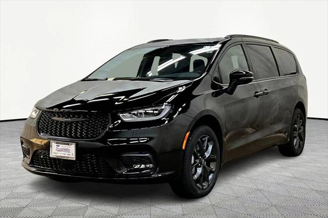 2026 Chrysler Pacifica PACIFICA LIMITED AWD