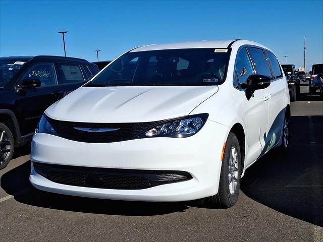 2026 Chrysler Voyager VOYAGER LX