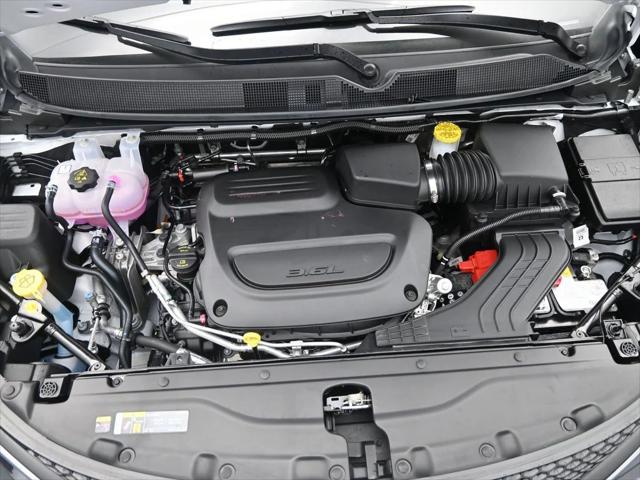2026 Chrysler Voyager LX
