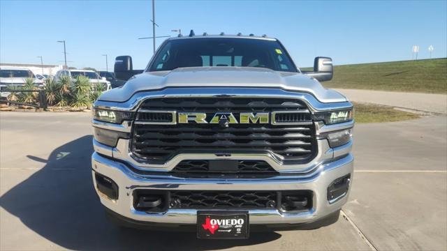2026 RAM Ram 3500 RAM 3500 TRADESMAN CREW CAB 4X4 8 BOX