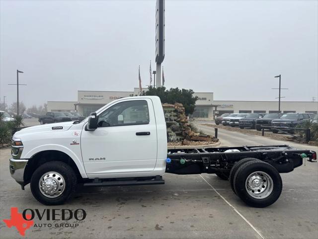2026 RAM Ram 3500 Chassis Cab RAM 3500 BIG HORN CHASSIS REGULAR CAB 4X4 60 CA 2026 RAM Ram 3500 Chassis Cab RAM 3500 BIG HORN CHASSIS REGULAR CAB 4X4 60 CA