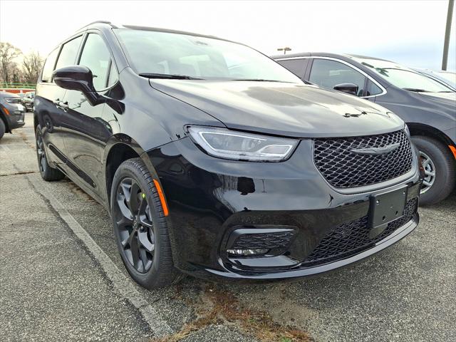 2026 Chrysler Pacifica PACIFICA LIMITED AWD