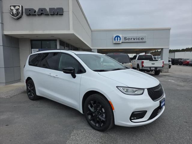 2026 Chrysler Pacifica PACIFICA LIMITED AWD