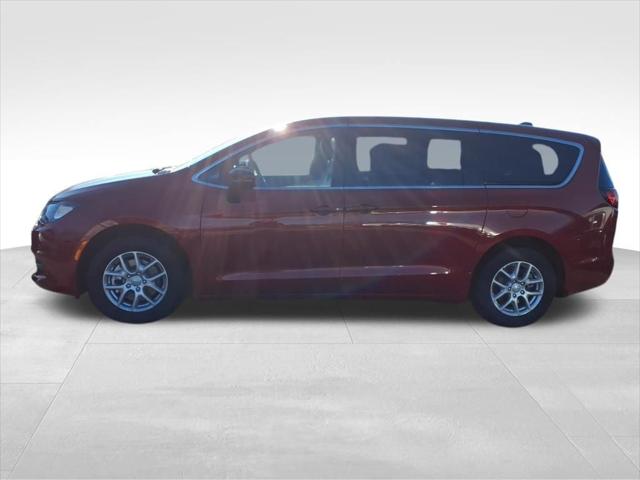 2026 Chrysler Voyager VOYAGER LX