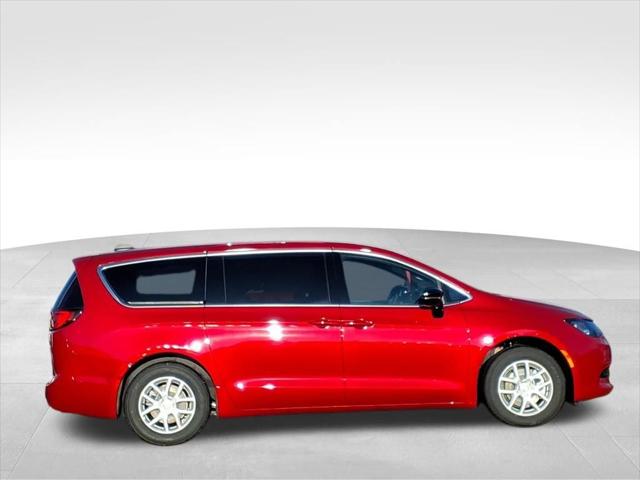 2026 Chrysler Voyager LX