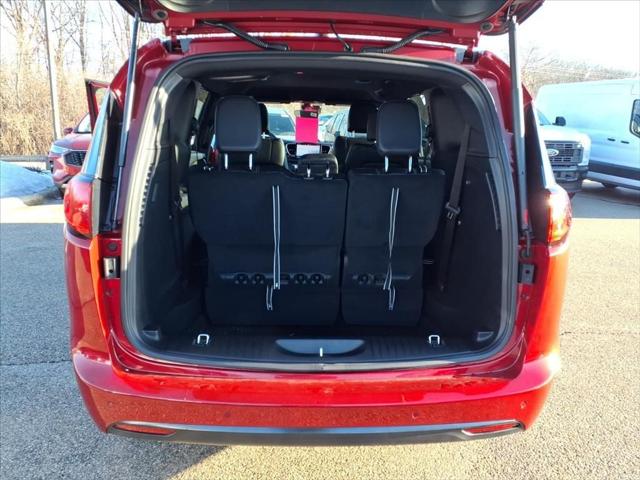2026 Chrysler Voyager LX