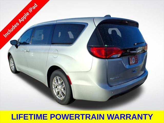 2026 Chrysler Voyager VOYAGER LX