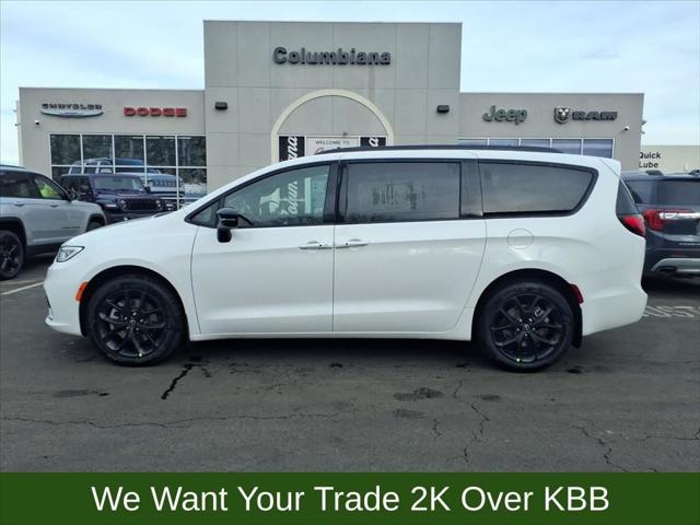 2026 Chrysler Pacifica PACIFICA SELECT AWD