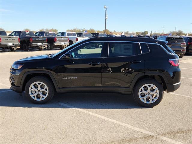 2026 Jeep Compass COMPASS LATITUDE 4X4 2026 Jeep Compass COMPASS LATITUDE 4X4