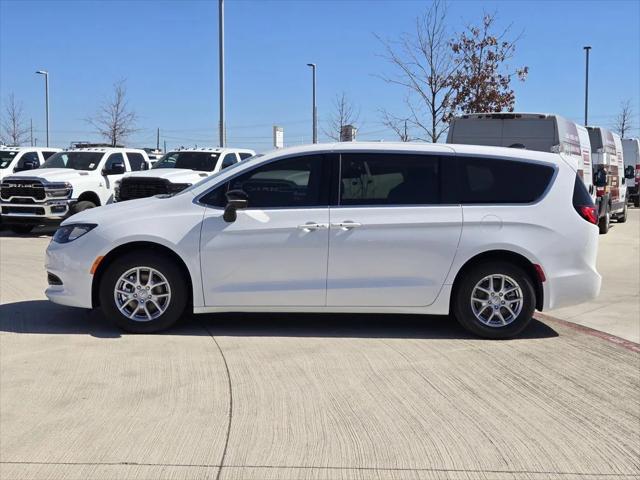 2026 Chrysler Voyager VOYAGER LX