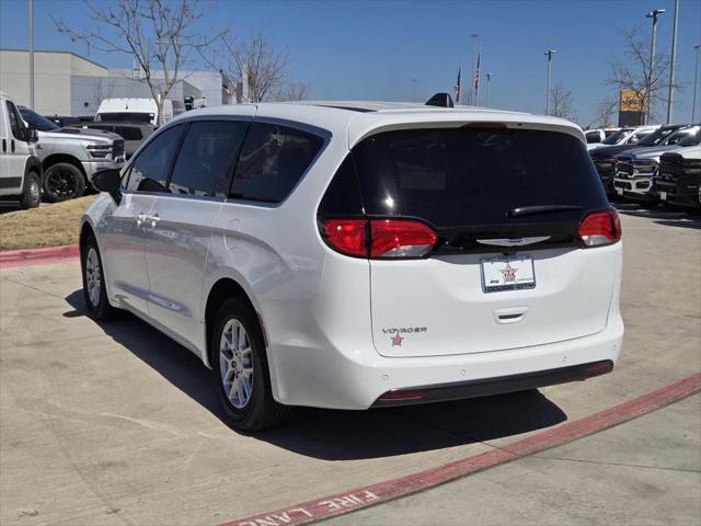 2026 Chrysler Voyager VOYAGER LX