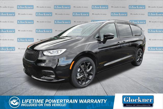 2026 Chrysler Pacifica PACIFICA SELECT AWD