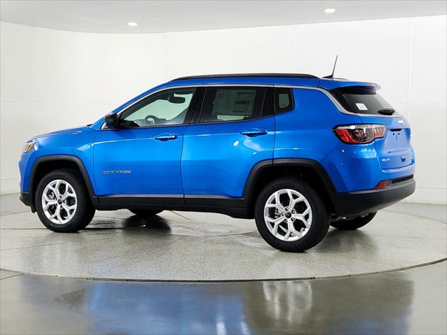 2026 Jeep Compass COMPASS LATITUDE 4X4