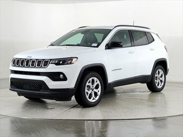 2026 Jeep Compass COMPASS LATITUDE 4X4