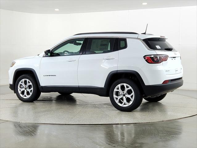 2026 Jeep Compass COMPASS LATITUDE 4X4