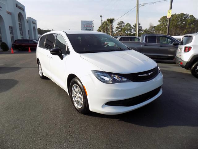 2026 Chrysler Voyager VOYAGER LX