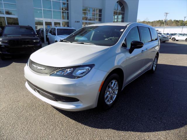 2026 Chrysler Voyager VOYAGER LX