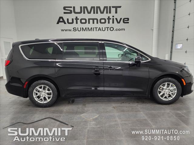 2026 Chrysler Voyager VOYAGER LX