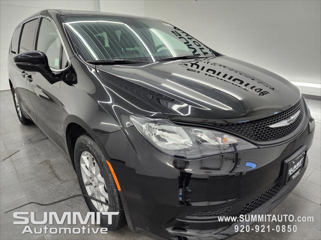 2026 Chrysler Voyager VOYAGER LX