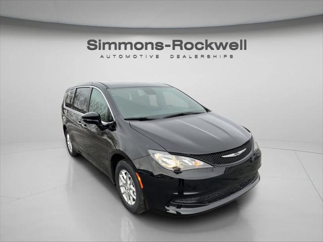 2026 Chrysler Voyager VOYAGER LX