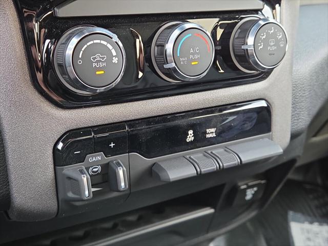 2026 Ram 2500 Tradesman Crew Cab 4x4 6'4" Box