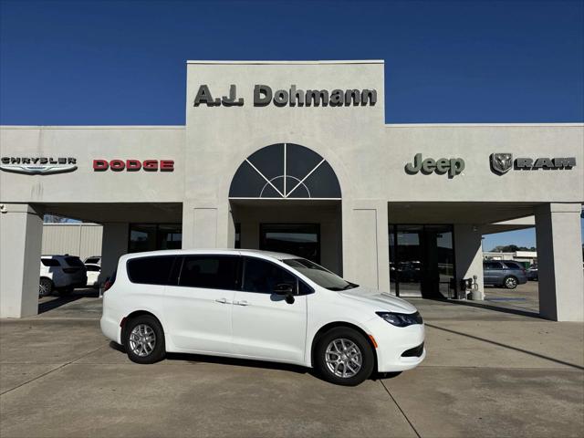 2026 Chrysler Voyager VOYAGER LX