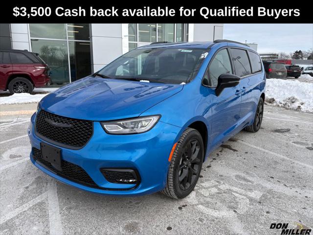 2026 Chrysler Pacifica PACIFICA SELECT AWD