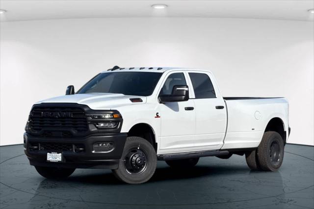 2026 RAM Ram 3500 RAM 3500 TRADESMAN CREW CAB 4X4 8 BOX