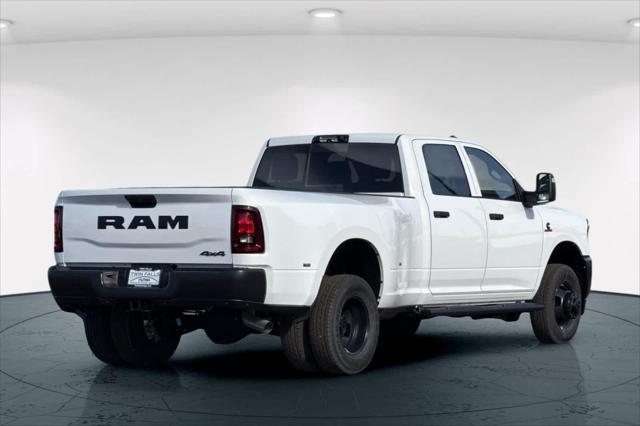 2026 RAM Ram 3500 RAM 3500 TRADESMAN CREW CAB 4X4 8 BOX