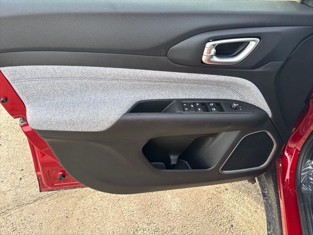 2026 Jeep Compass COMPASS LATITUDE 4X4