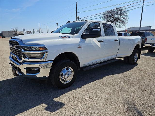 2026 RAM Ram 3500 RAM 3500 TRADESMAN CREW CAB 4X4 8 BOX