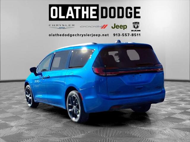 2026 Chrysler Pacifica PACIFICA LIMITED AWD