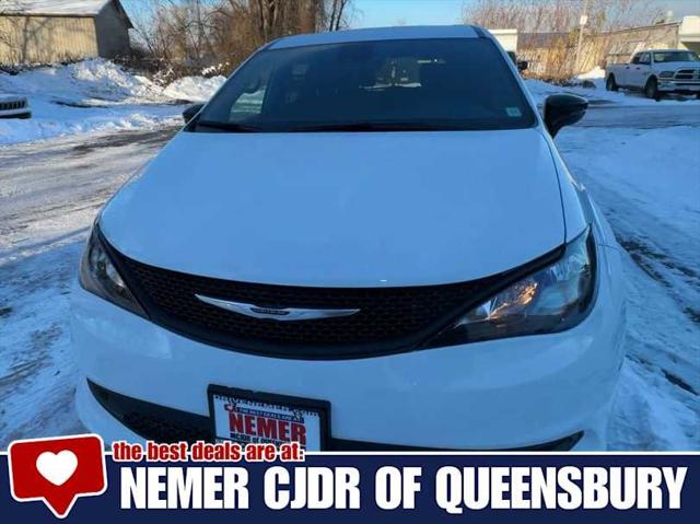 2026 Chrysler Voyager VOYAGER LX