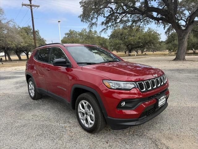 2026 Jeep Compass COMPASS LATITUDE ALTITUDE 4X4 2026 Jeep Compass COMPASS LATITUDE ALTITUDE 4X4