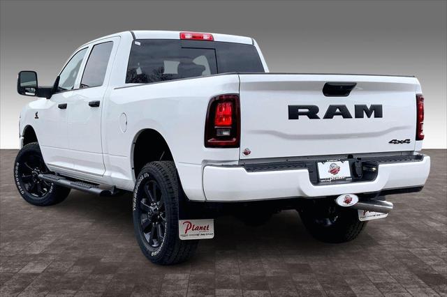2026 RAM Ram 2500 RAM 2500 BLACK EXPRESS CREW CAB 4X4 64 BOX