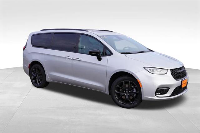 2026 Chrysler Pacifica PACIFICA LIMITED AWD